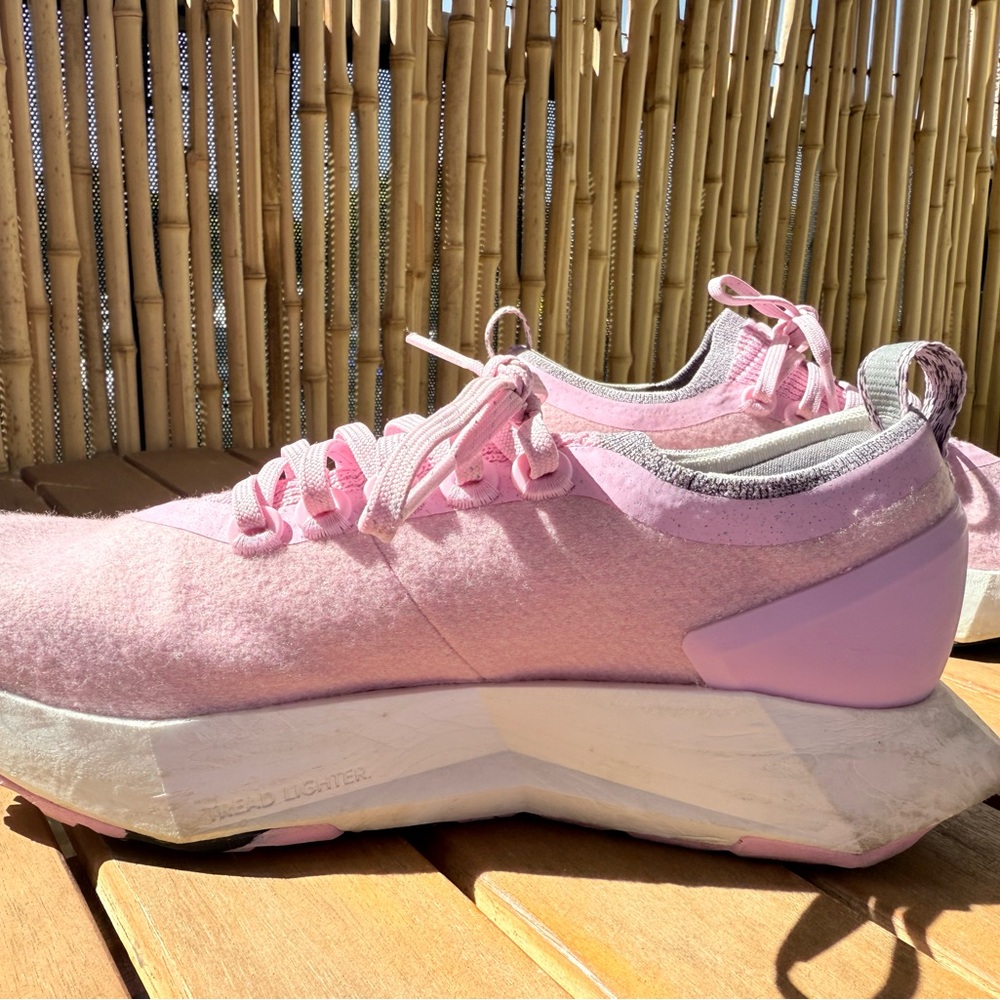 Allbirds Women's Wool Flyer Mizzles - Buoyant Pink